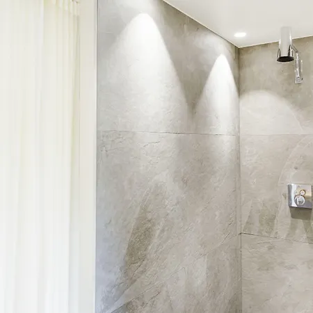 Hotell & Restaurant Le Pre 4*