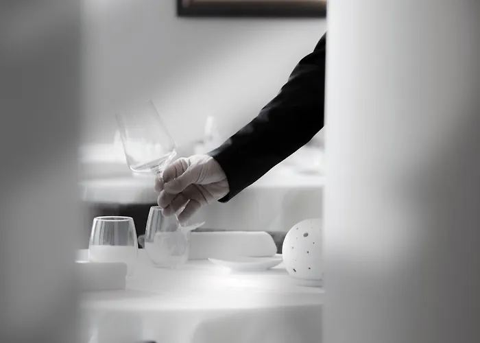 & Restaurant Le Pre 4* Durtol