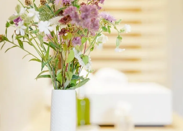 & Restaurant Le Pre Hotel